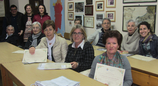 Consegna attestati - Scuola Pasqual Scanu